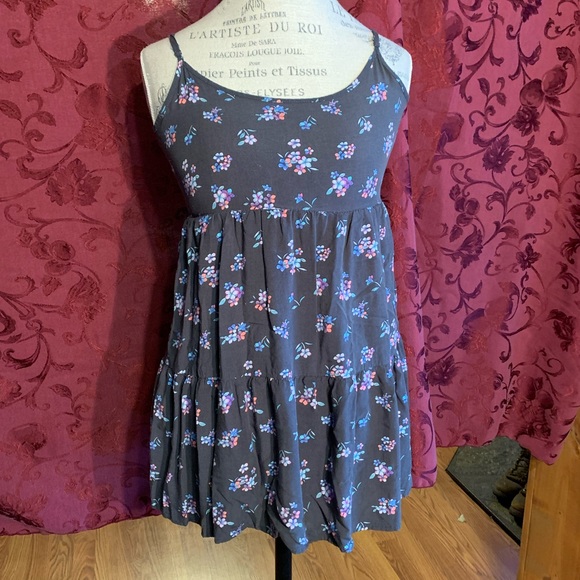 2 mini dresses - Picture 4 of 6